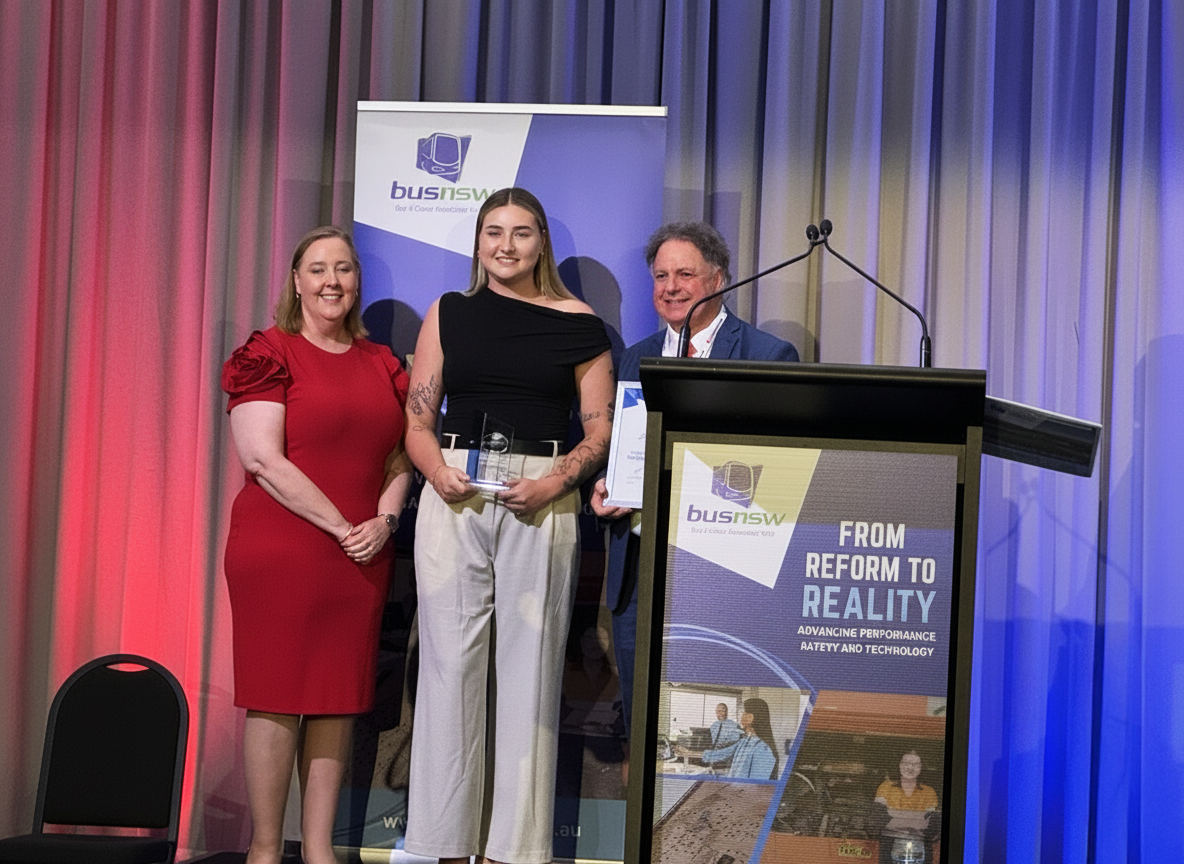 Busways Apprentice Drew Miante named BusNSW Apprentice of the Year Drew Miante accepting the award